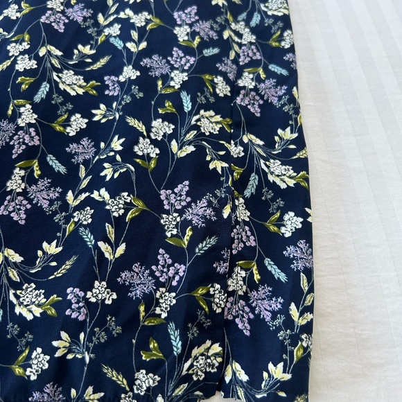 Blue Jasmine Mini Floral Dress - Picture 3 of 7